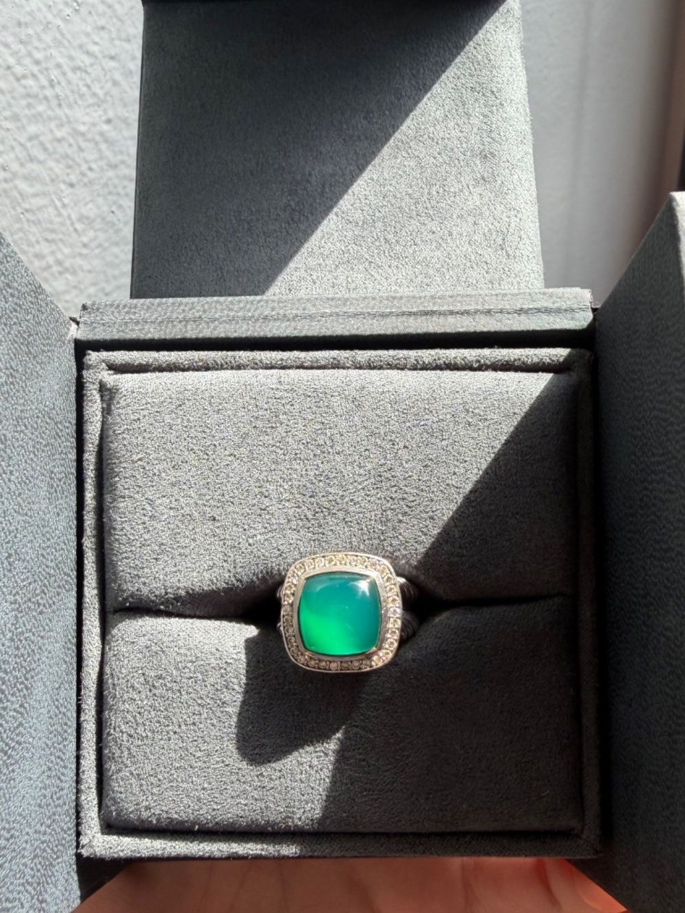 David Yurman 11 mm Albion ring Green Onyx with Diamonds Size 5.5 Good Condition